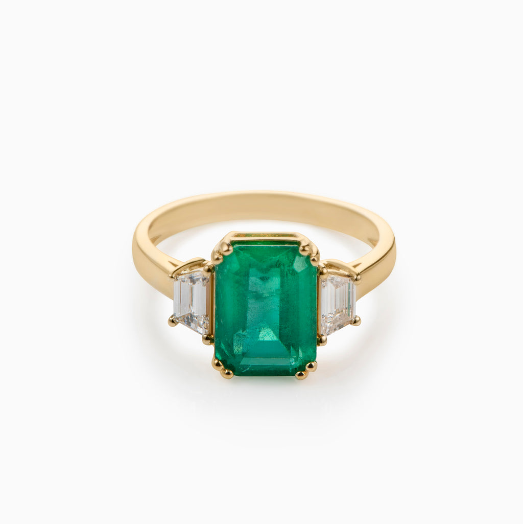 Emerald and Diamond Three Stone Ring – Politia Jewelry